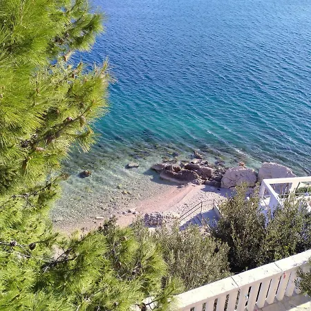 Dolphin Apartments, Each With The Sea View Apartment *