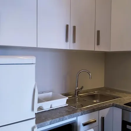 Dolphin Apartments, Each With The Sea View Apartment Stanici